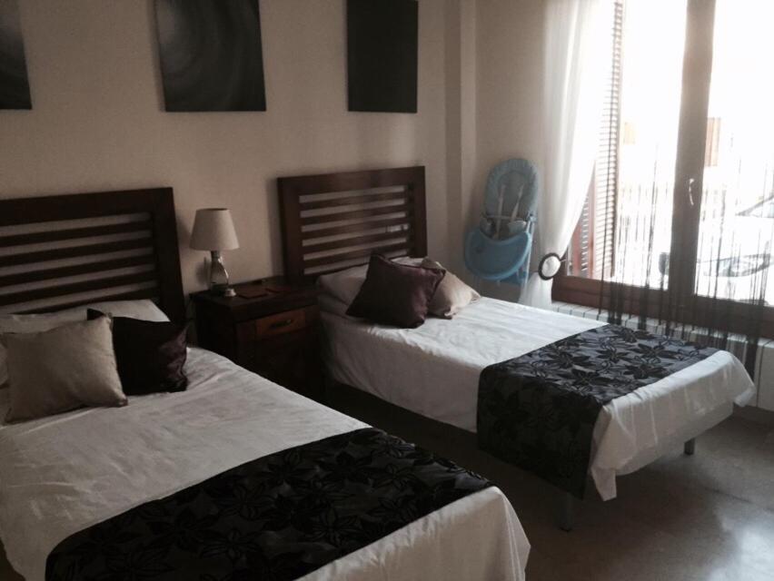 Casa Catherina Joan - El Valle Golf Resort Banos y Mendigo ภายนอก รูปภาพ